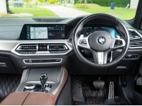 BMW X5 xDrive45e M Sport LCI ปี 2022 สีดำ รูปที่ 13